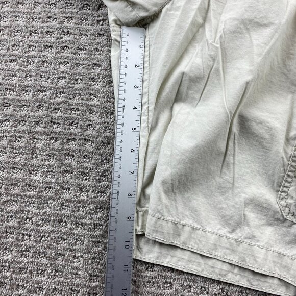 IZOD Cargo Shorts Men 36 Beige Casual Short Pants Outdoor Preppy Golf Camping - Picture 11 of 13